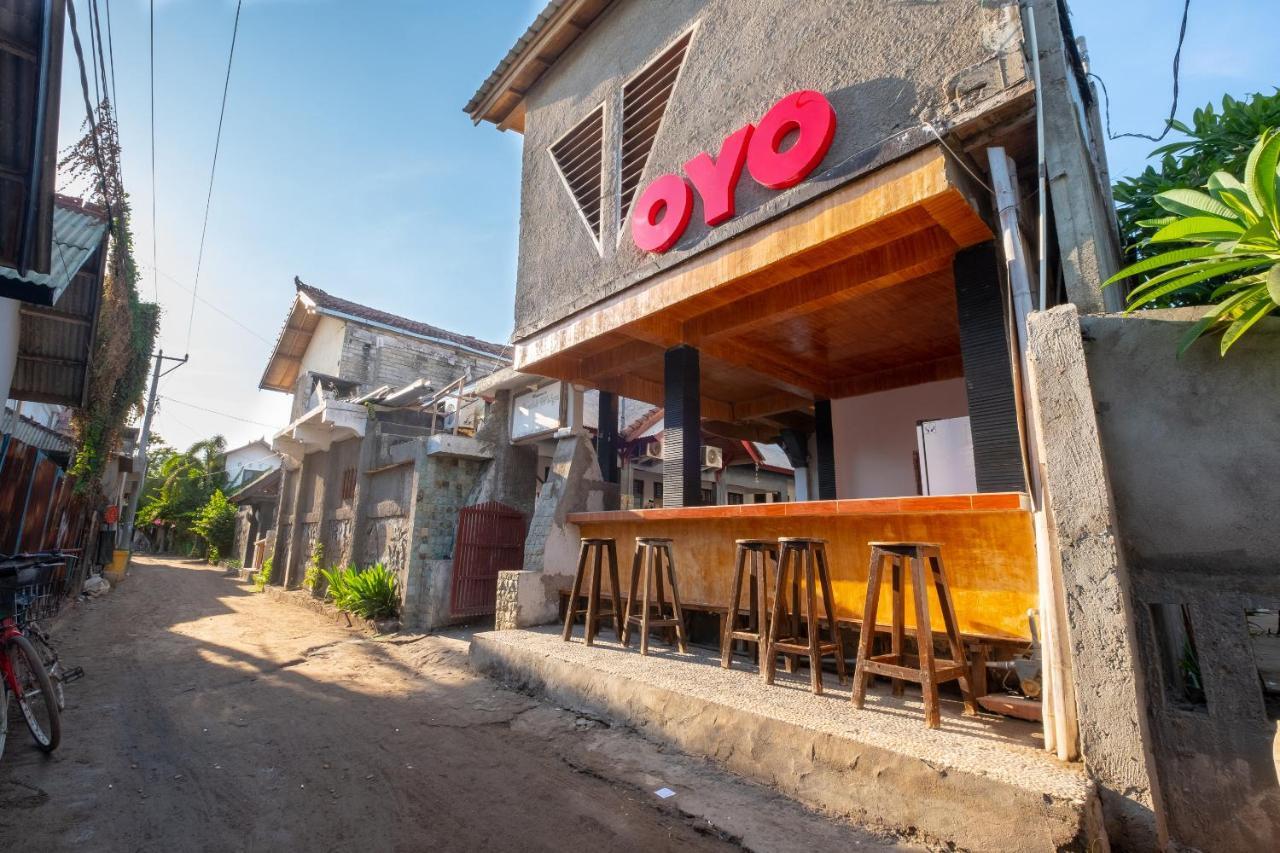 Oyo 1991 Pondok Wahyu ギリ・トラワンガン エクステリア 写真
